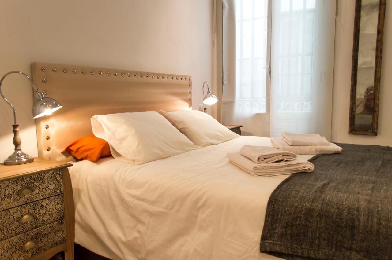 For You Rentals New Design Apartment Temporal Puerta Del Sol Pre10C Madrid Exterior photo